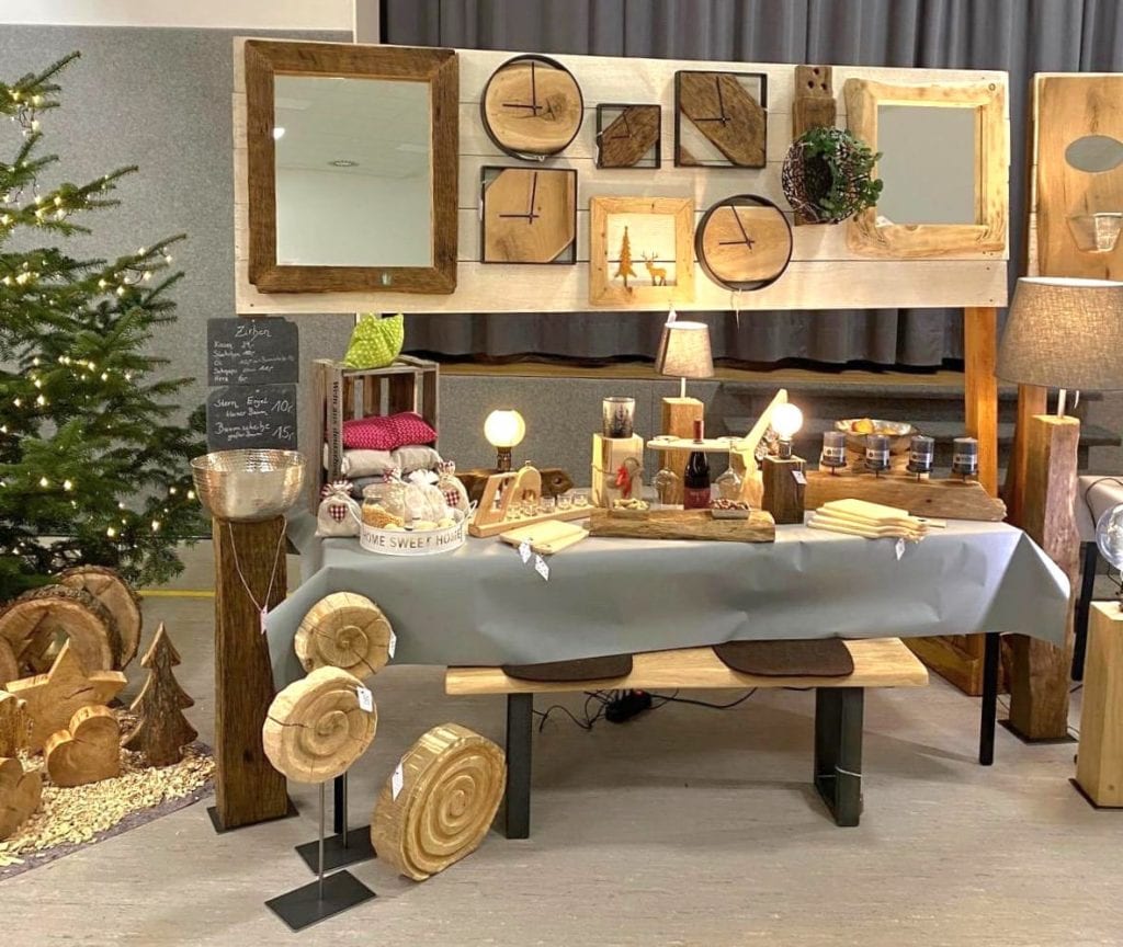 Design, Handwerk, Begegnung – Ausstellung „LICHTWERK“